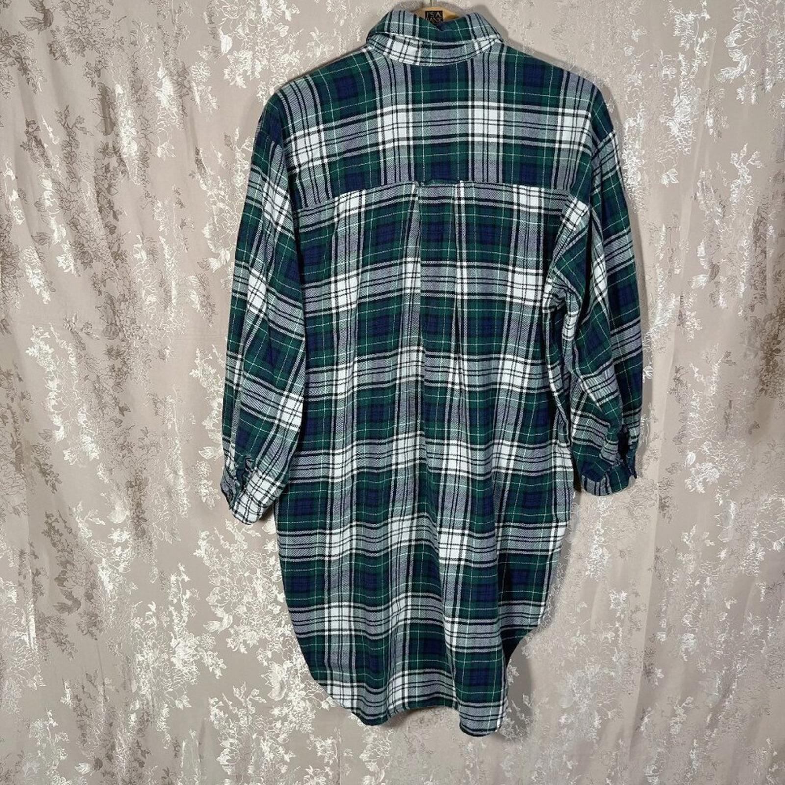 Vintage Charter Club Green Blue White Plaid Flannel Size L