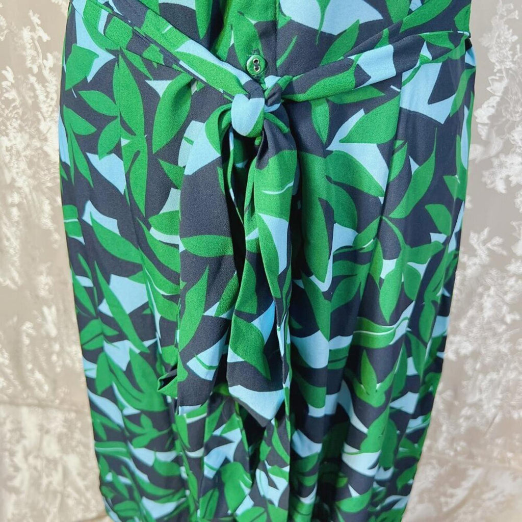 Walter Baker Valencia Dress in Green Short Sleeve Button Up Leaf Print Size M