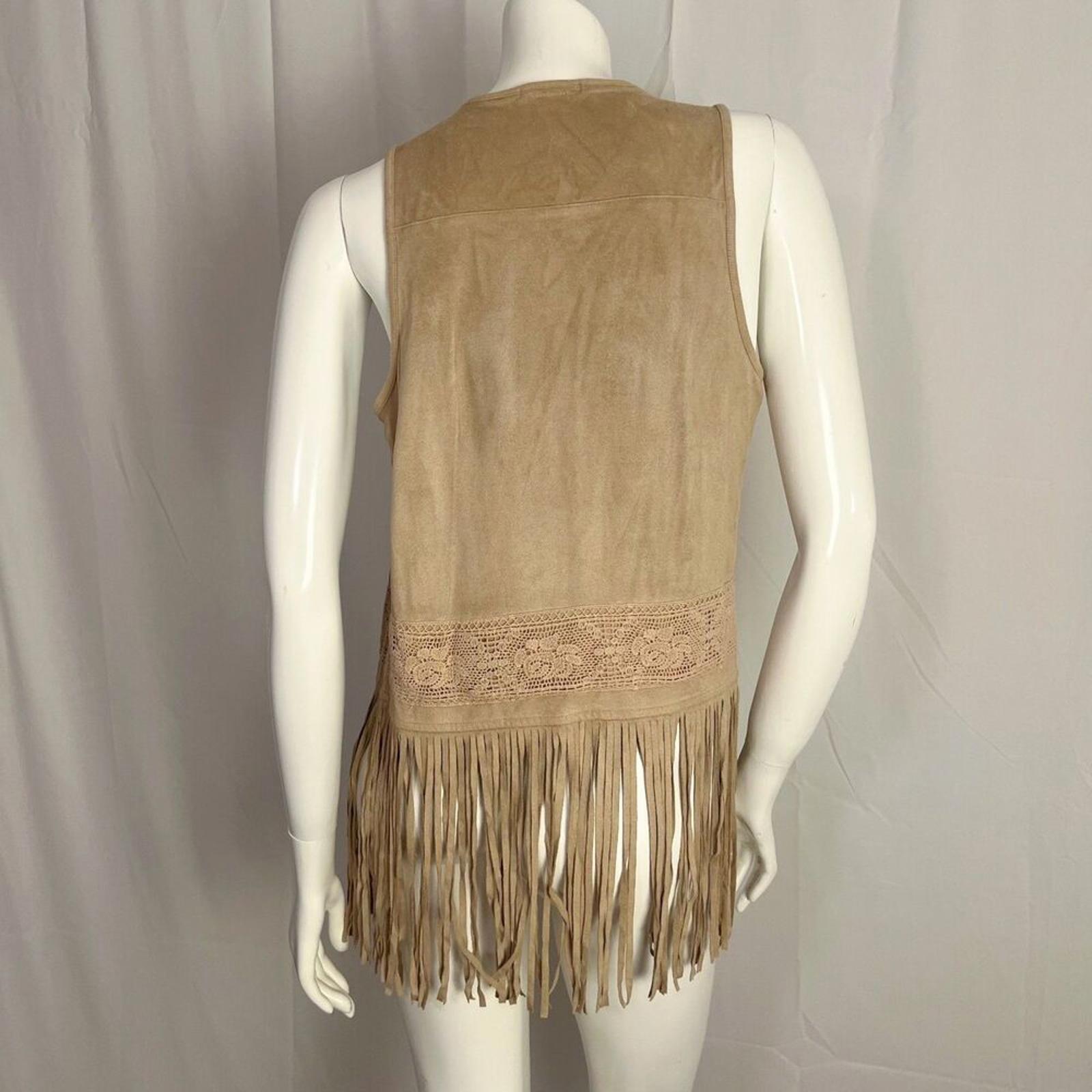 Maurices Faux Suede Tan Fringe Vest Boho Chic Western Country Women's Size M