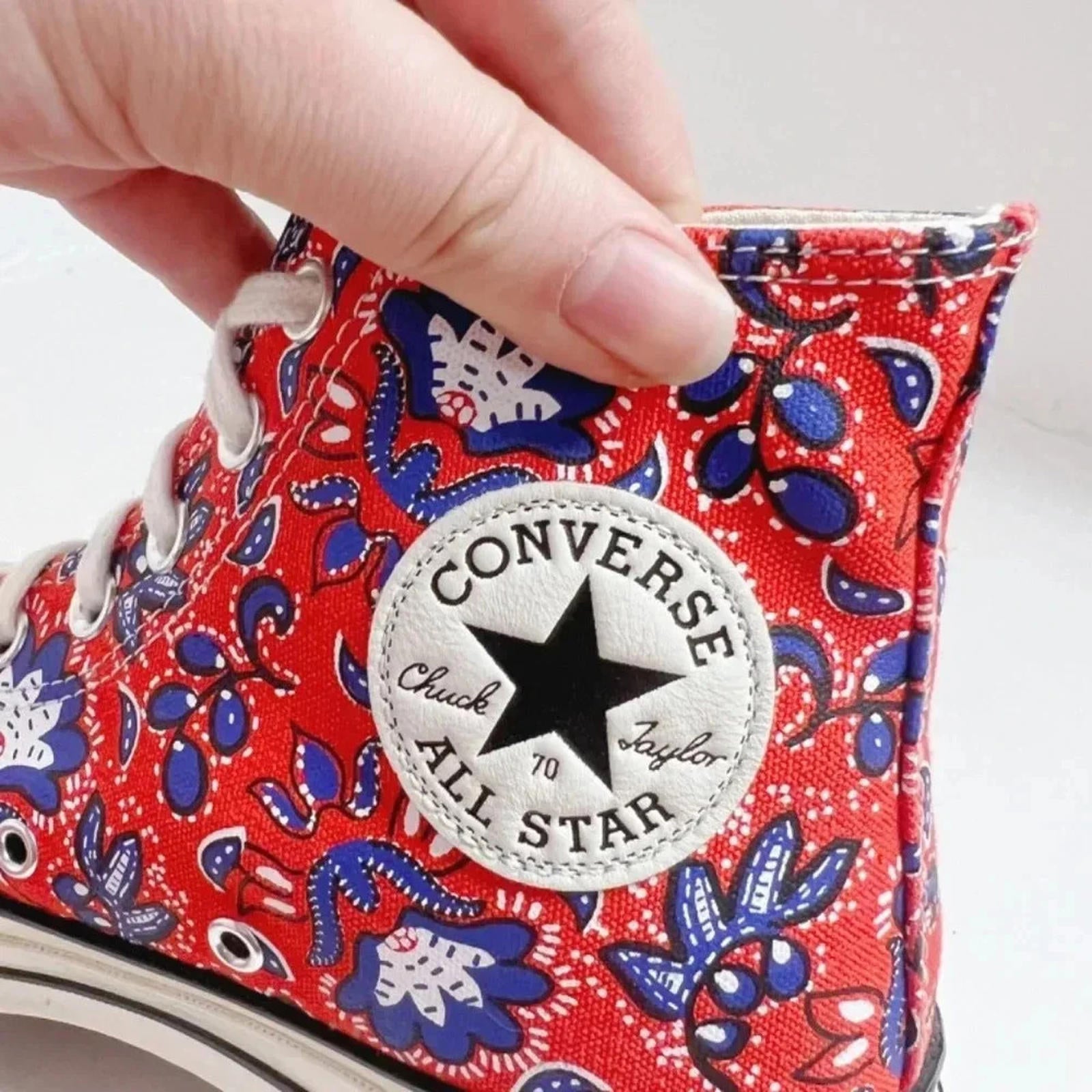 Like New Converse Chuck 70 High Rise Paisley Habanero Red Men's 7 Women's 9