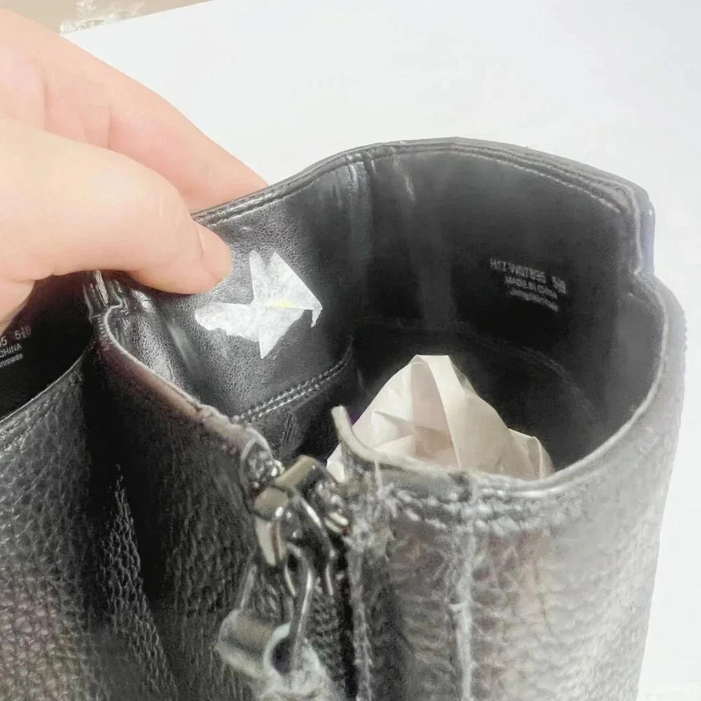 Cole Haan Pearlie Black Pebbled Leather Riding Boot With Buckle Women's Size 5.5