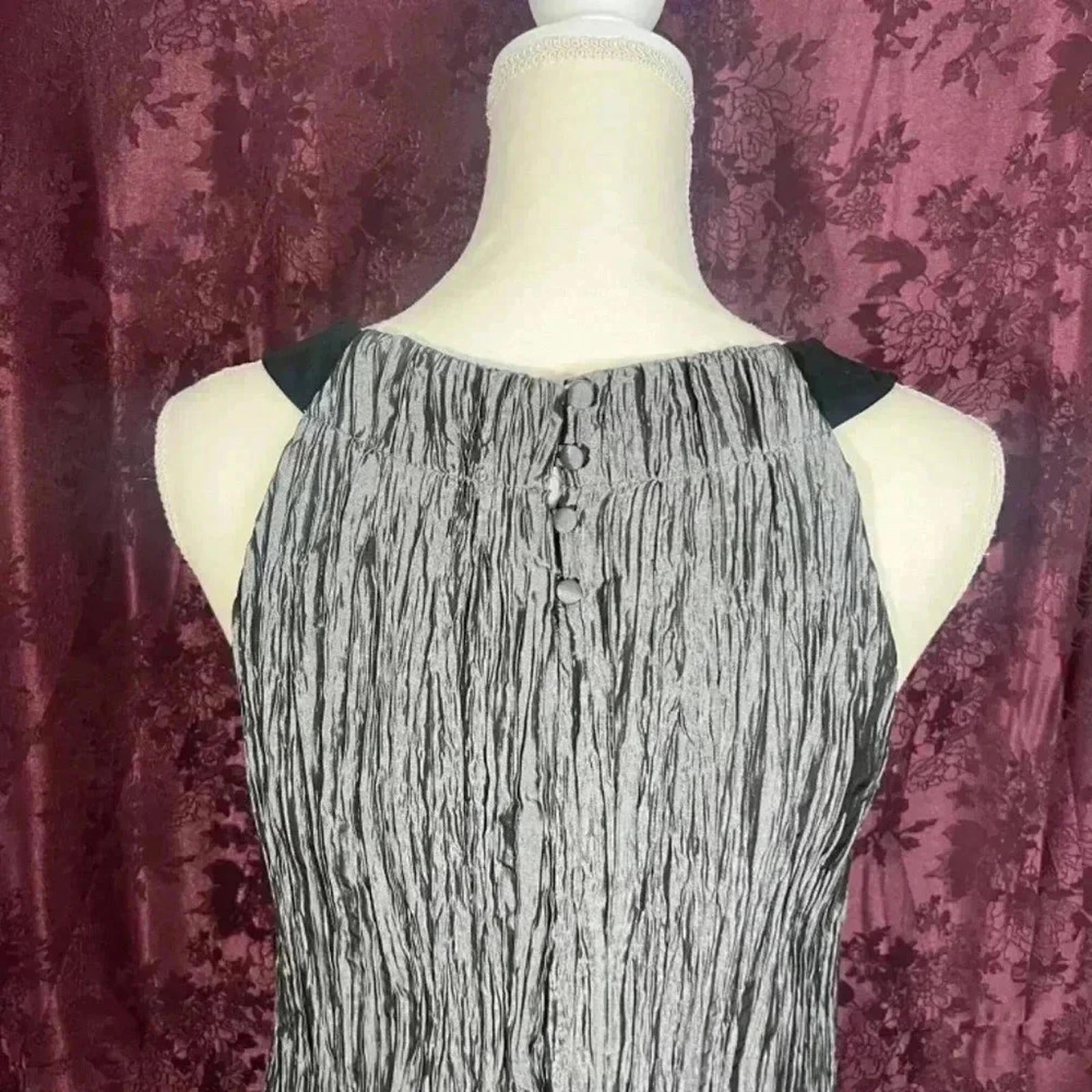 Vintage Silver Satin Crepe Shift Dress With Flower Metallic Women's Size 10
