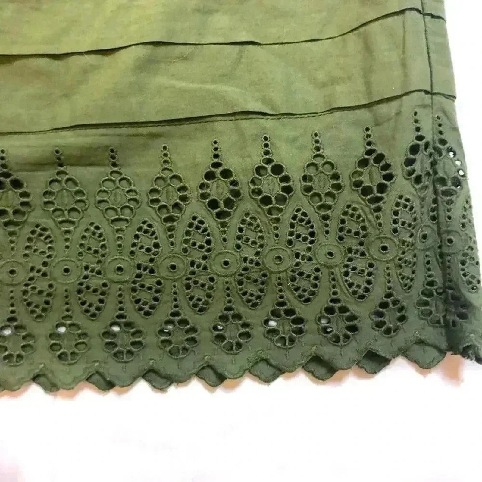 GAP Green Mini Skirt Lace Eyelet Women's Size 2
