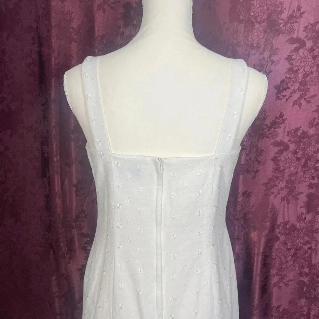 Dress Barn White Linen Dress Eyelet Floral Embroidery With Cardigan Size 6