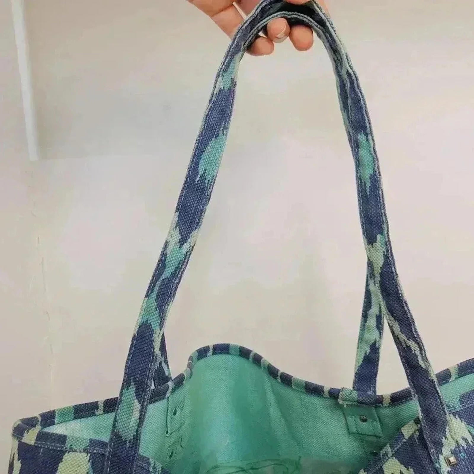 Stella & Dot Blue Diamond Printed Canvas Tote Bag