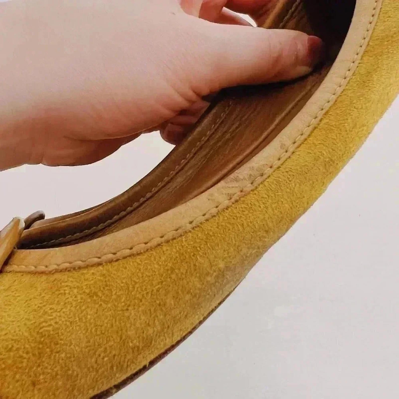 Tory Burch Yellow Suede Flats With Gold Emblem Leather Ballet Flats Size 6.5