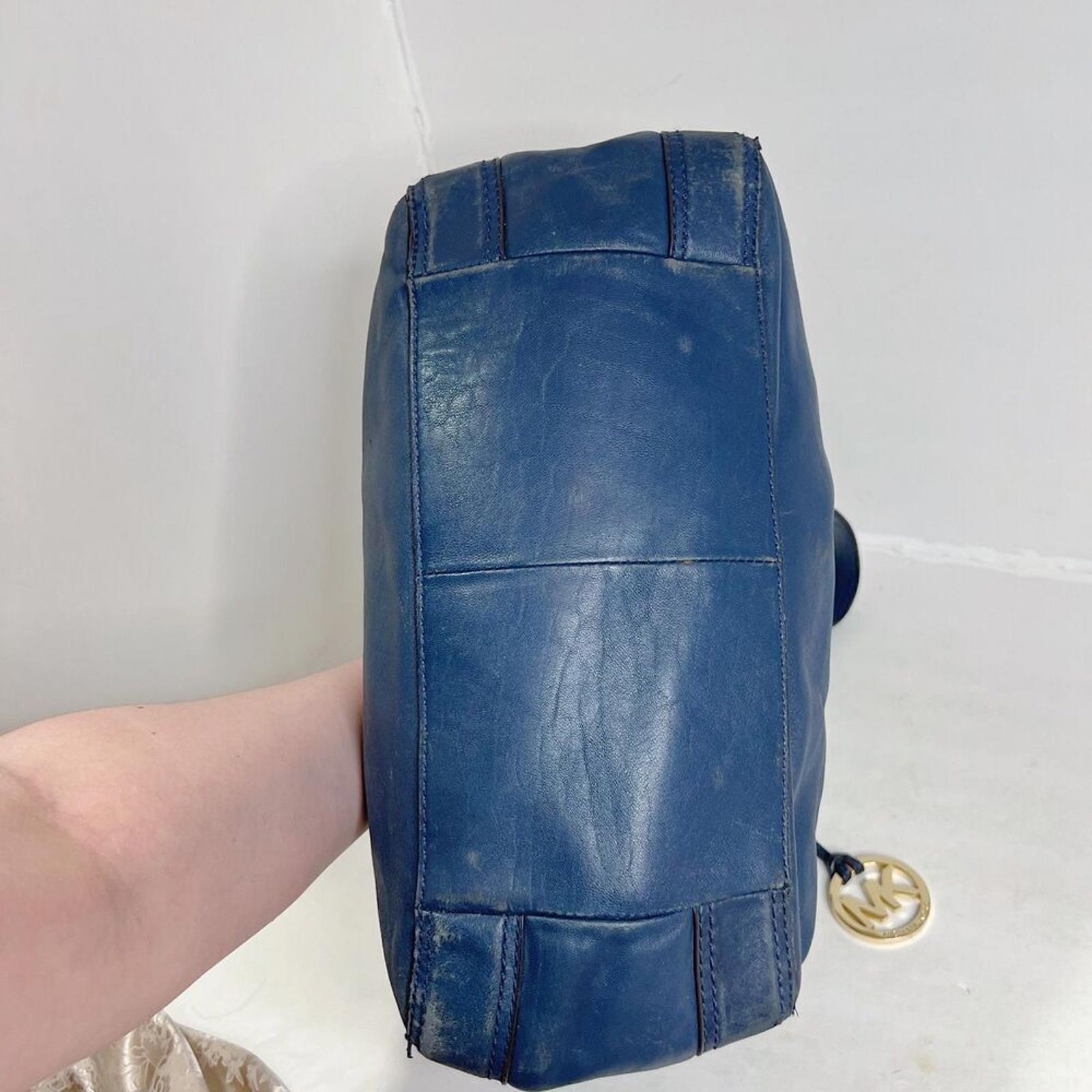 y2k Vintage Michael Kors Navy Blue Ludlow Leather Drawstring Shoulder Bag