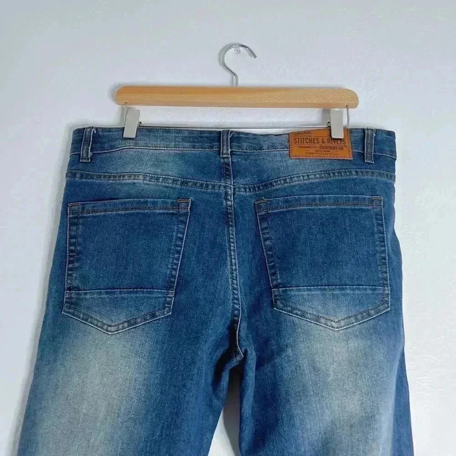 Stitches & Rivets Men's Slim Fit Jeans Dark Wash Mid Rise Size 34 x 32 Denim