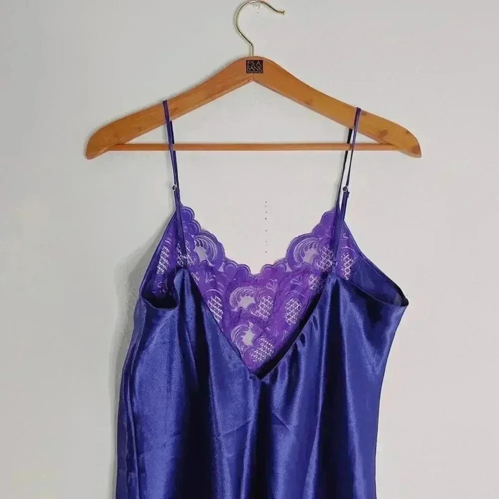 Vintage 90s Victoria's Secret Gold Label Purple Lacy Slip Women's Size L