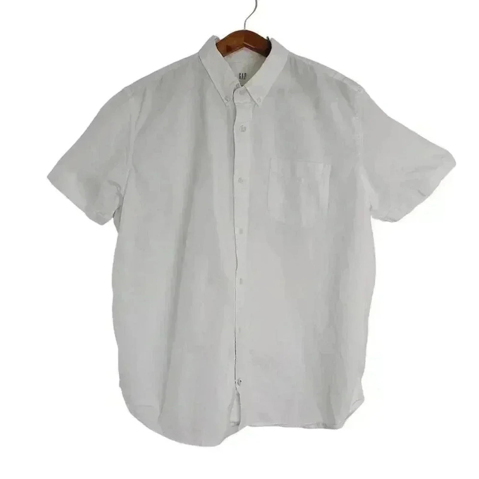 GAP Men's White Cotton Short Sleeved Button Up Size XL
