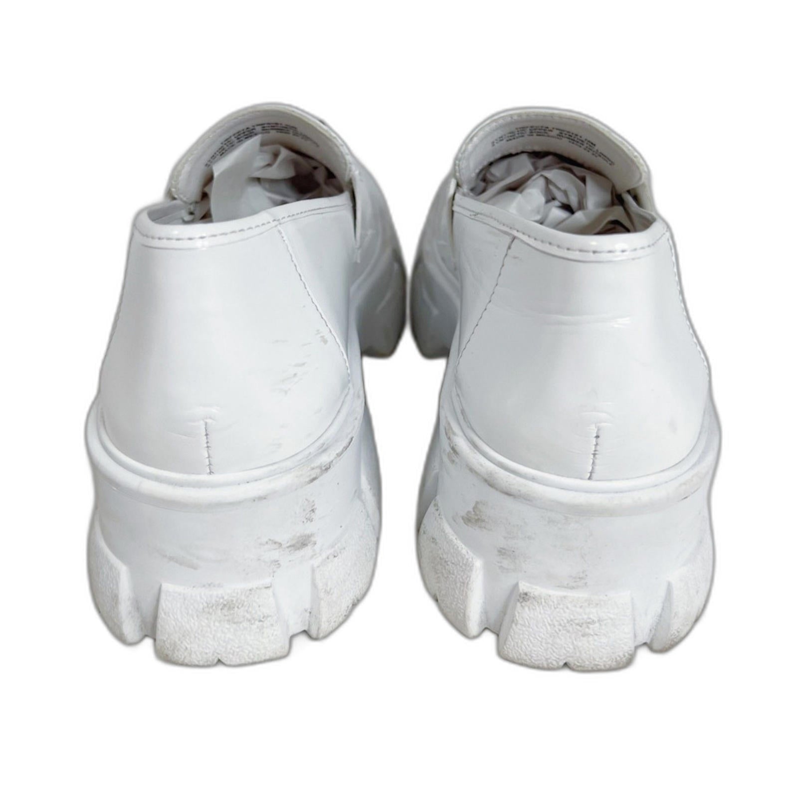 Steve Madden Trifecta Loafer White Patent Leather Lug Sole Horsebit Size 10