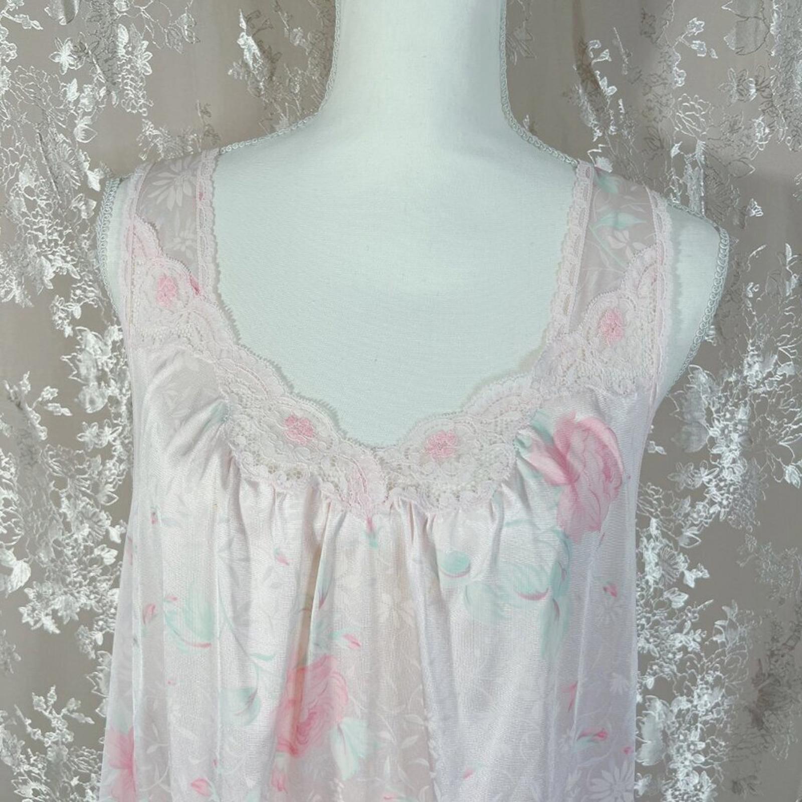 Vintage Vanity Fair Pink Floral Satin Night Gown Lace Coquette Ballerina Size M