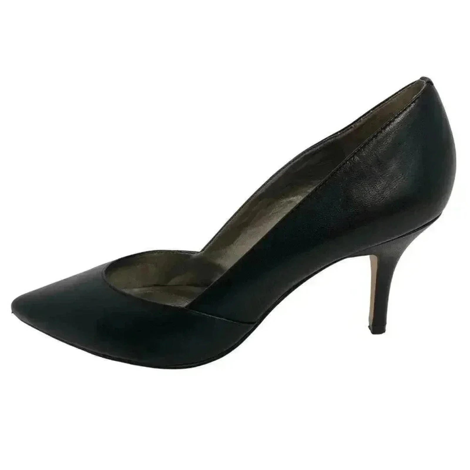 Tahari Carat Black Pointed Toe Stiletto Black Leather Heels Pumps Size 9.5