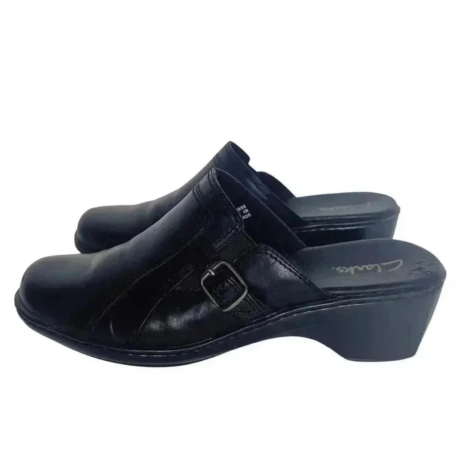 Clarks Black Leather Heeled Mules Clogs Silver Buckle Women's Size 9