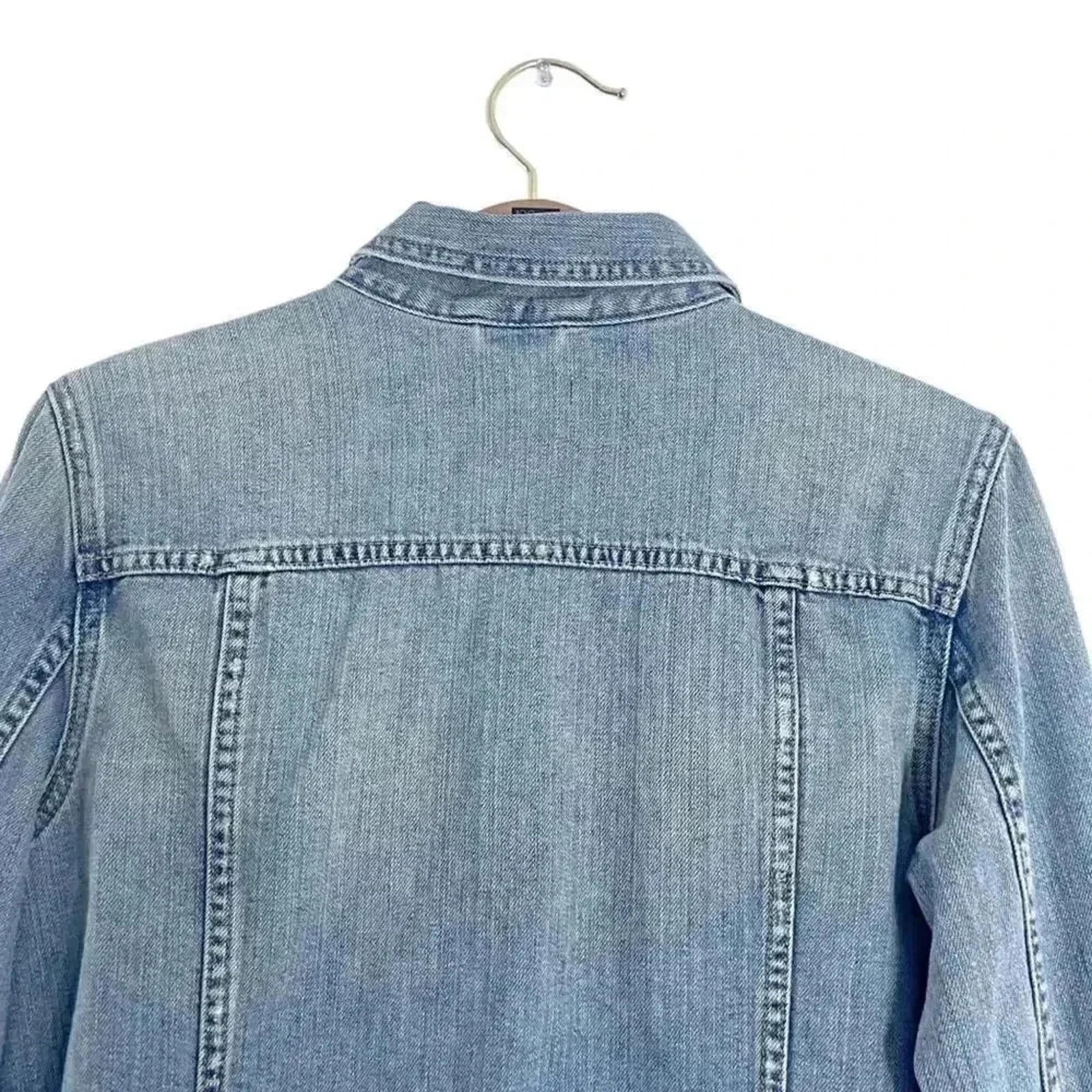GAP Distressed Medium Wash Denim Jacket Women's Size M