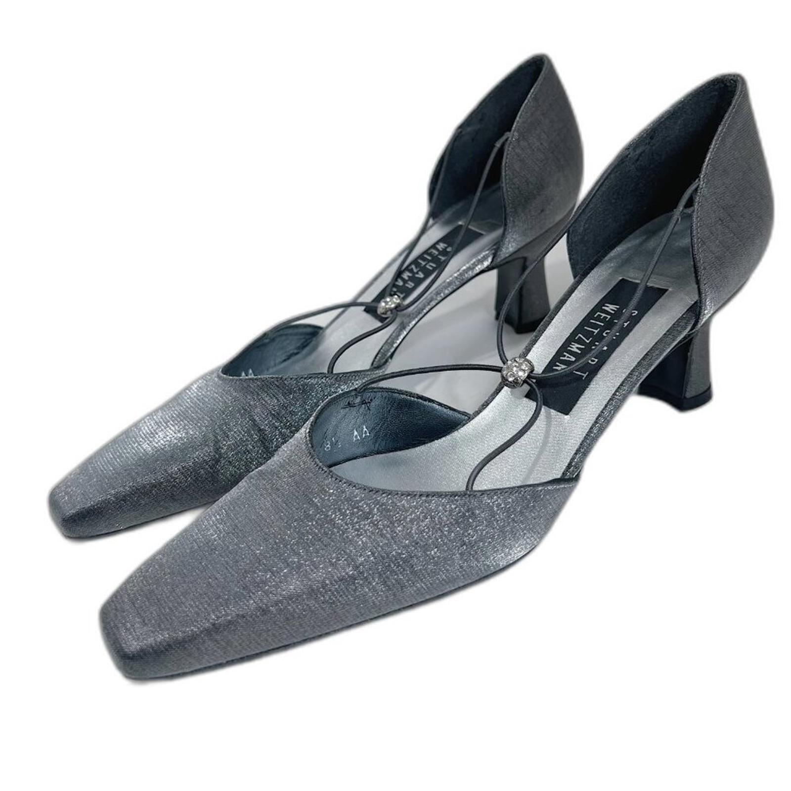 90s Vintage Stuart Weitzman Rondex Heels Silver Kitten Heel Pump Size 8.5 AA