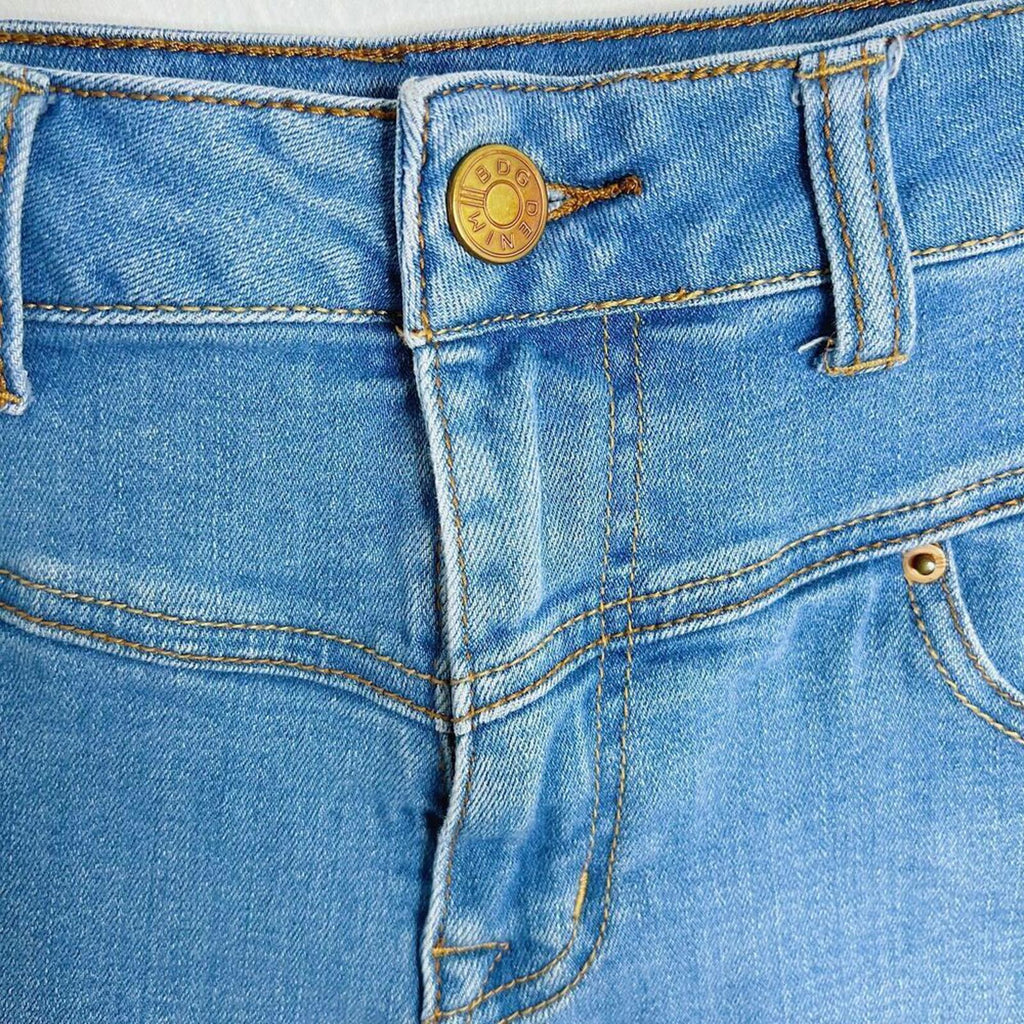 Urban Outfitters BDG Super High Rise Seam Short Medium Wash Denim Shorts Size 27