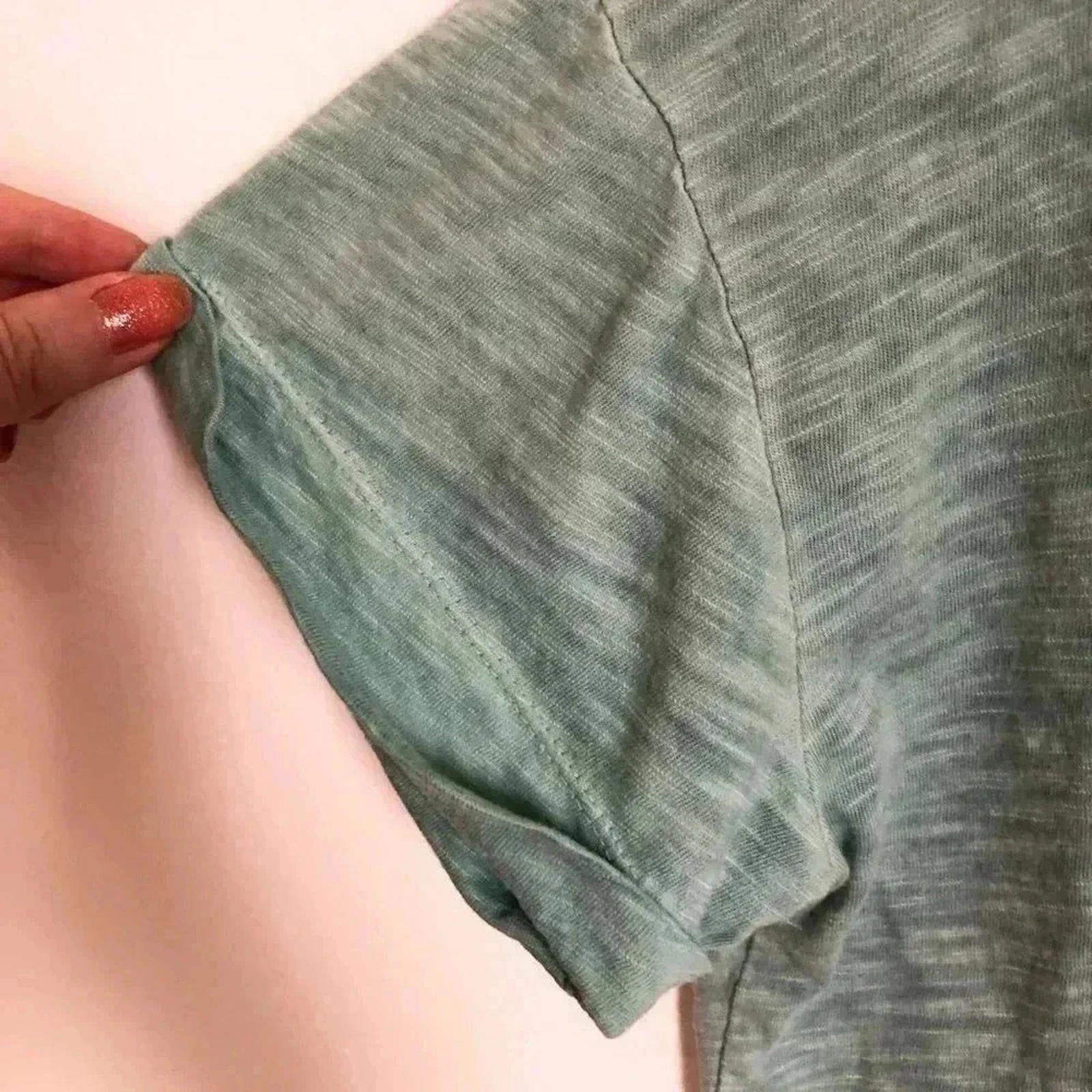 Anthropologie Postage Stamp Heathered Turquoise V Neck Tee Women's Size S