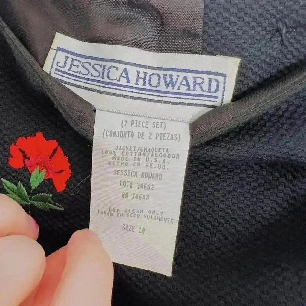 Vintage 90s Jessica Howard Black Red Embroidered Flowers Tank Women's Size 10