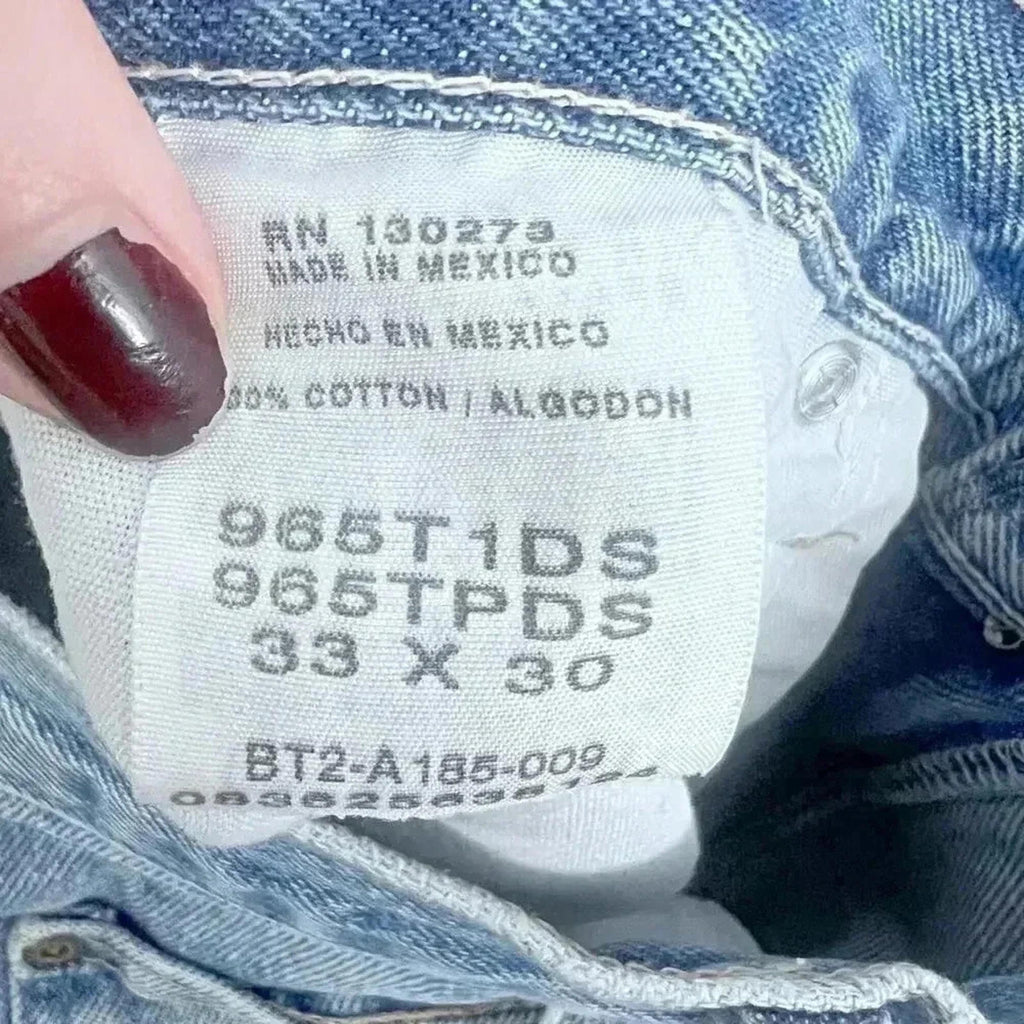 Wrangler Men's Medium Wash Straight Leg Jeans Mid Rise Size 33 x 30