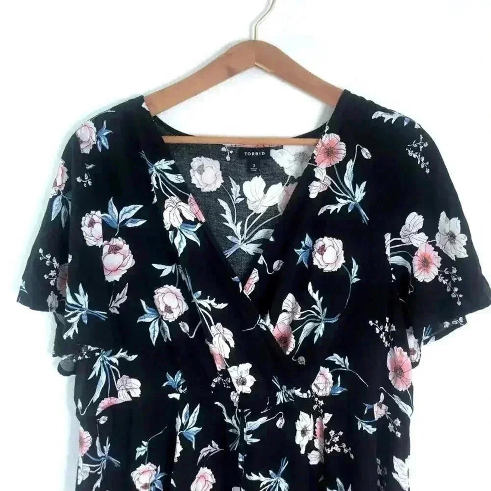 Torrid Black Pink Flowers Faux Wrap Dress Women's Size 3X Floral
