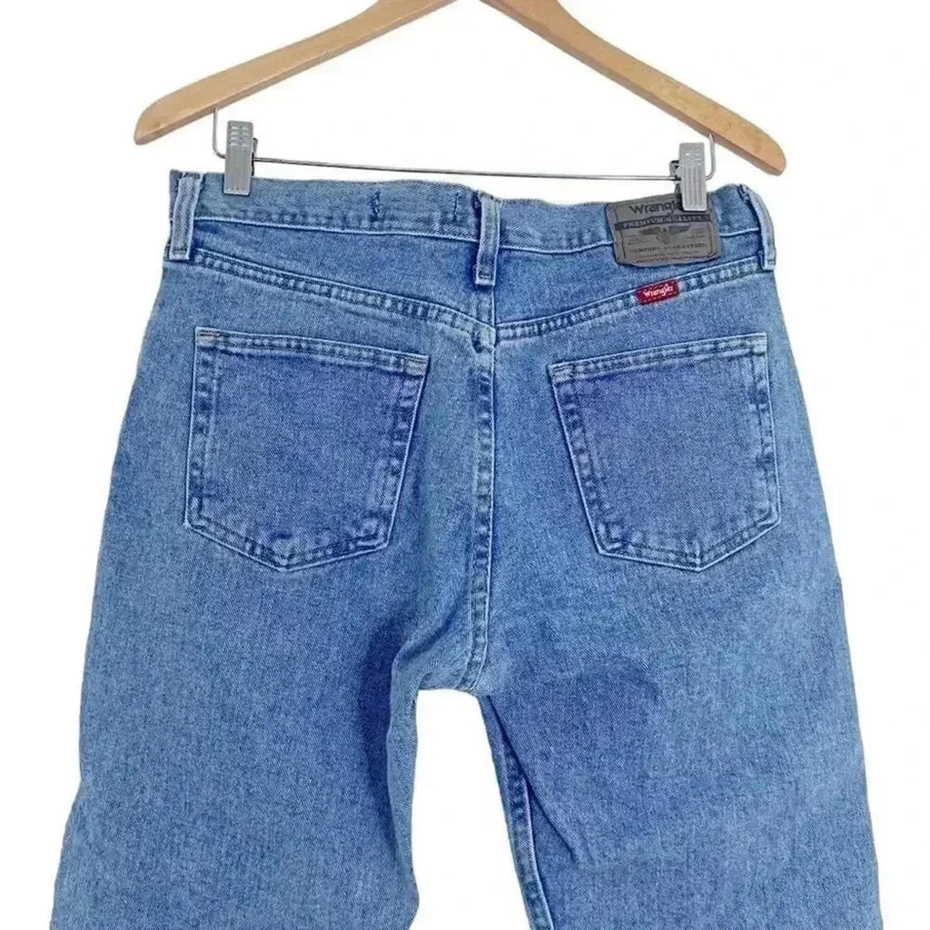 Wrangler Medium Wash Regular Fit Straight Leg Jeans Light Wash Mid Rise 32 x 30