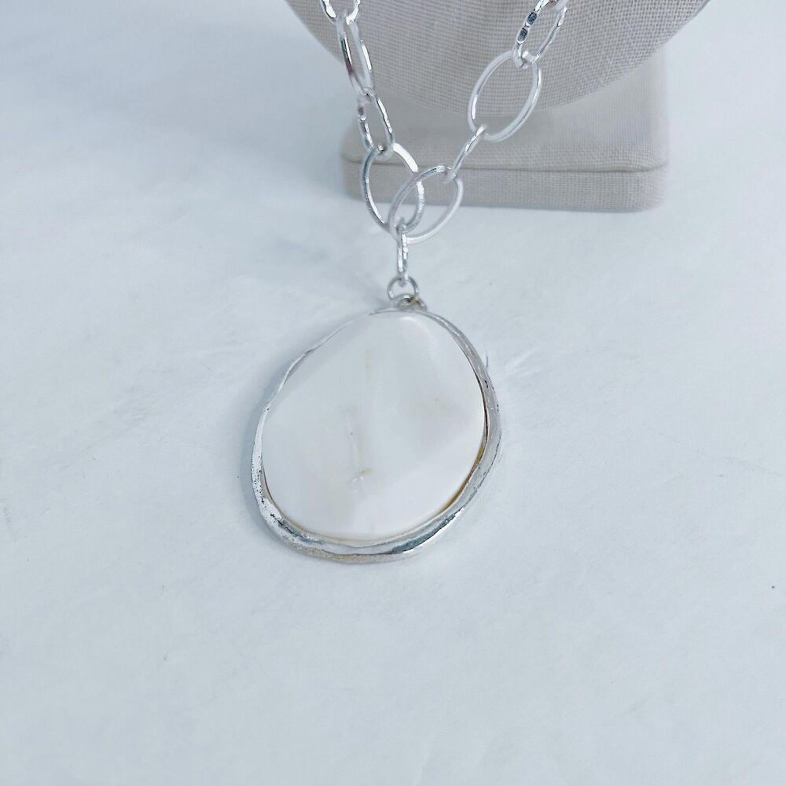 Vintage White Stone Pendant Mother of Pearl Teardrop Silver Chain Necklace