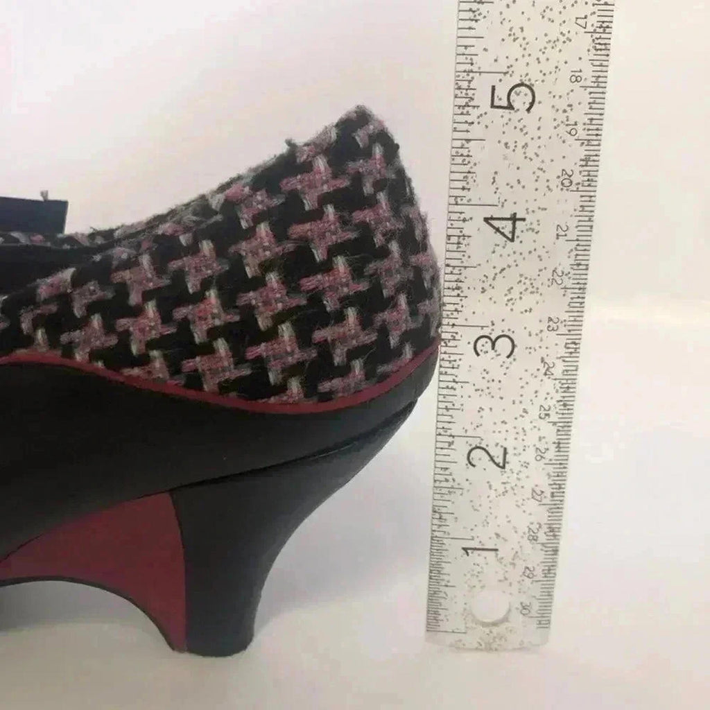 Poetic License Mary Jane Tweed Heels Pink and Black Bow Coquette Women's Size 6