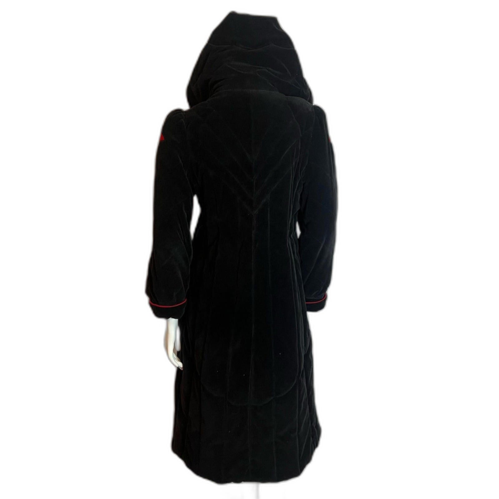 Vintage 1980s Dew-East Black and Red Corduroy Knee Length Jacket Goth Size M