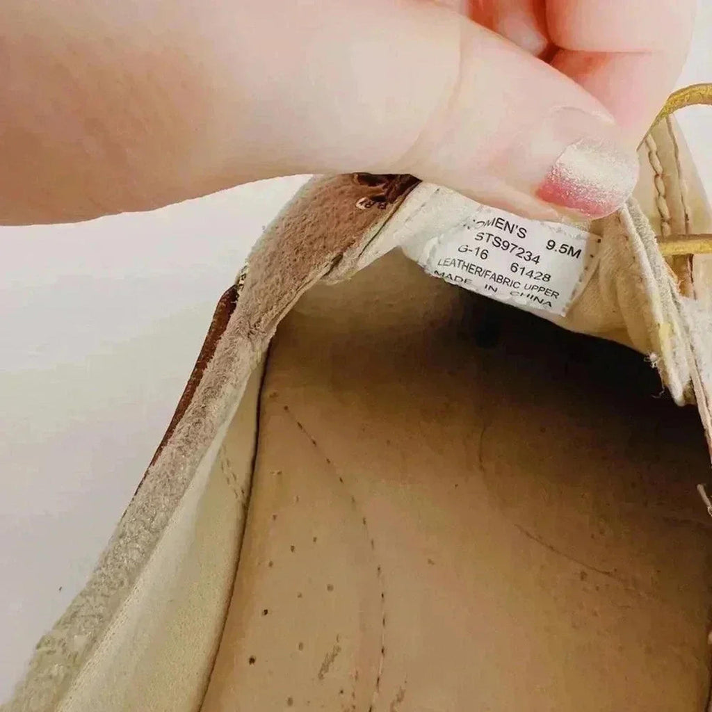 Sperry Top-Sider Tan Leather Boat Shoes Gold Details Preppy Old Money Size 9.5