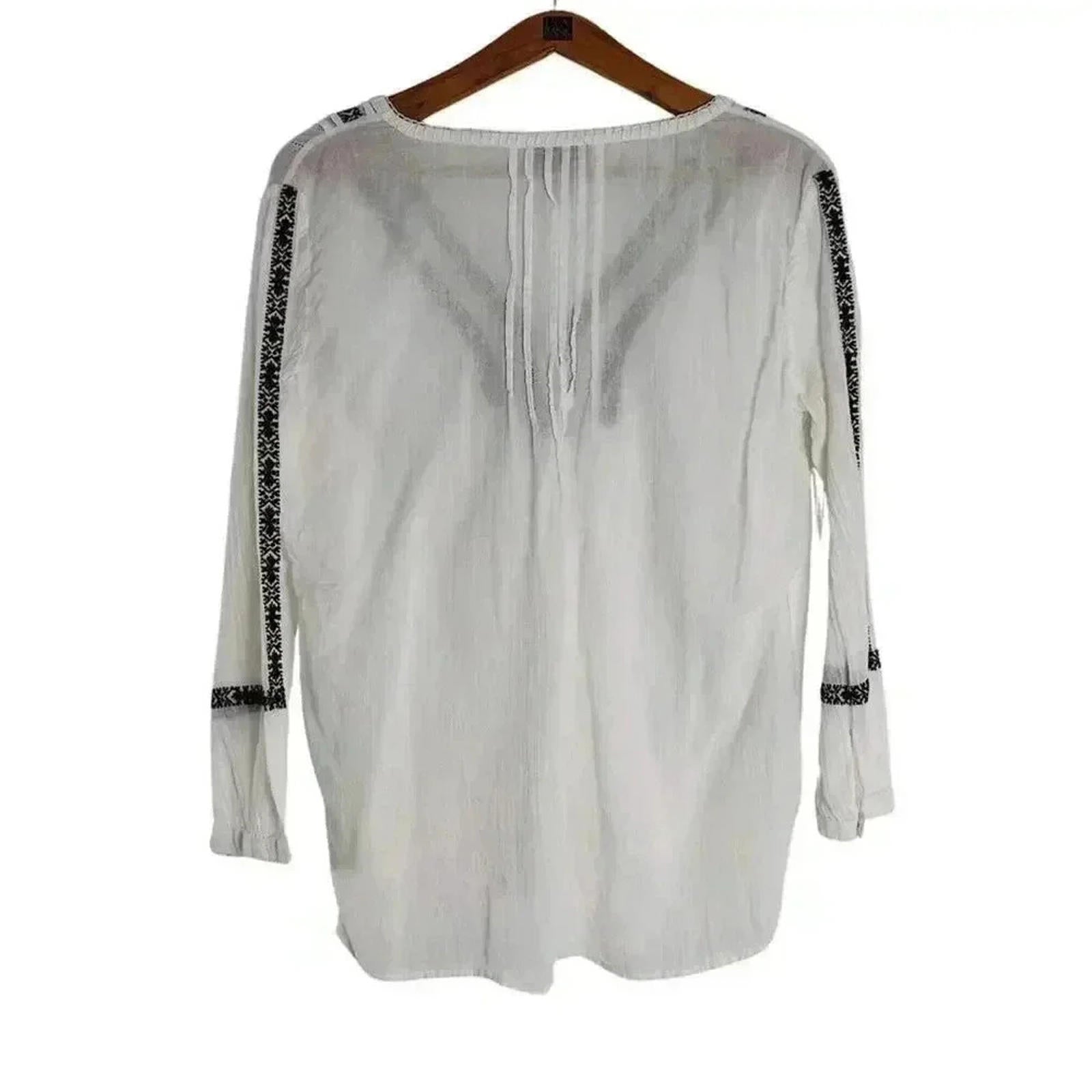 Paige White Blue Embroidered Peasant Blouse Western Country Women's Size M