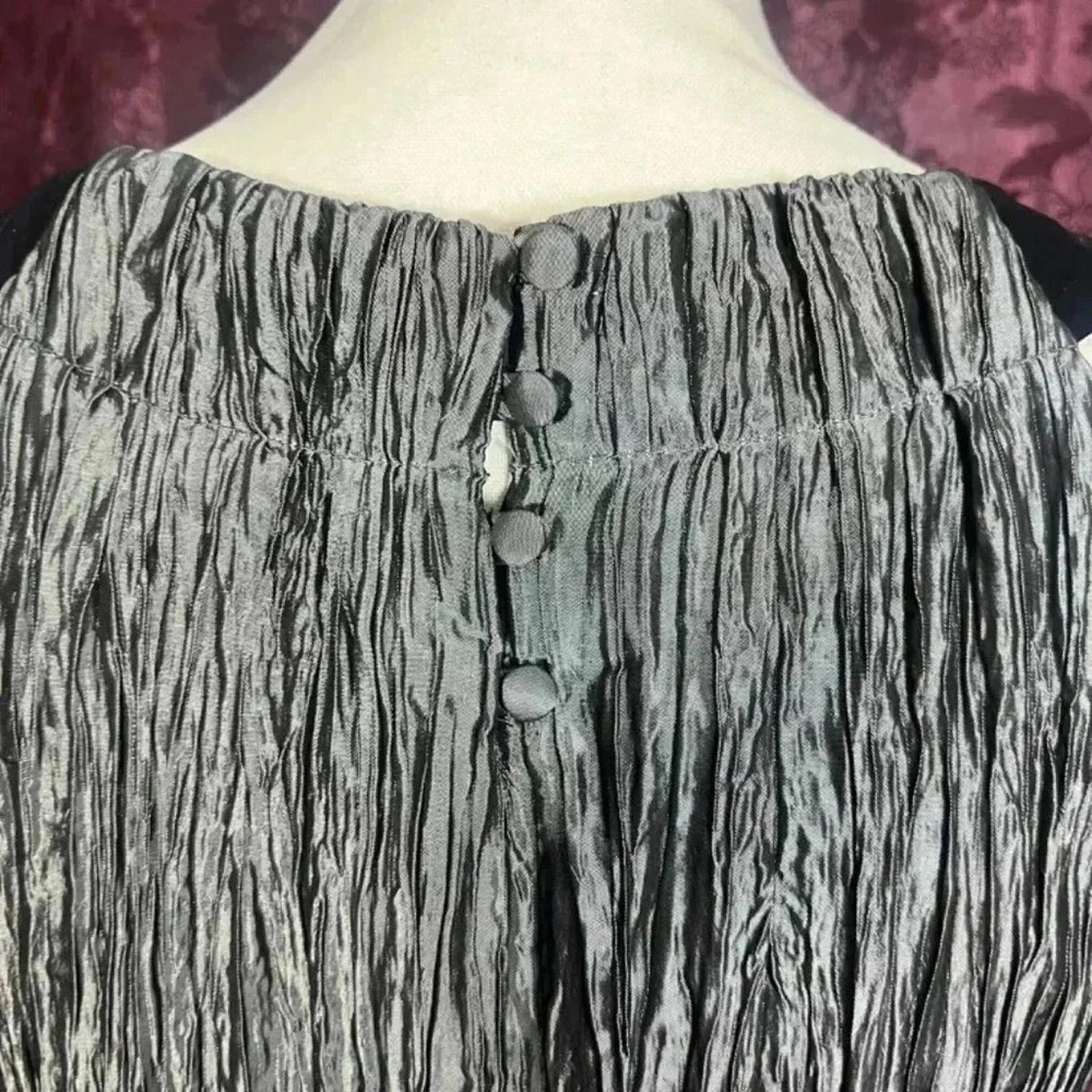 Vintage Silver Satin Crepe Shift Dress With Flower Metallic Women's Size 10