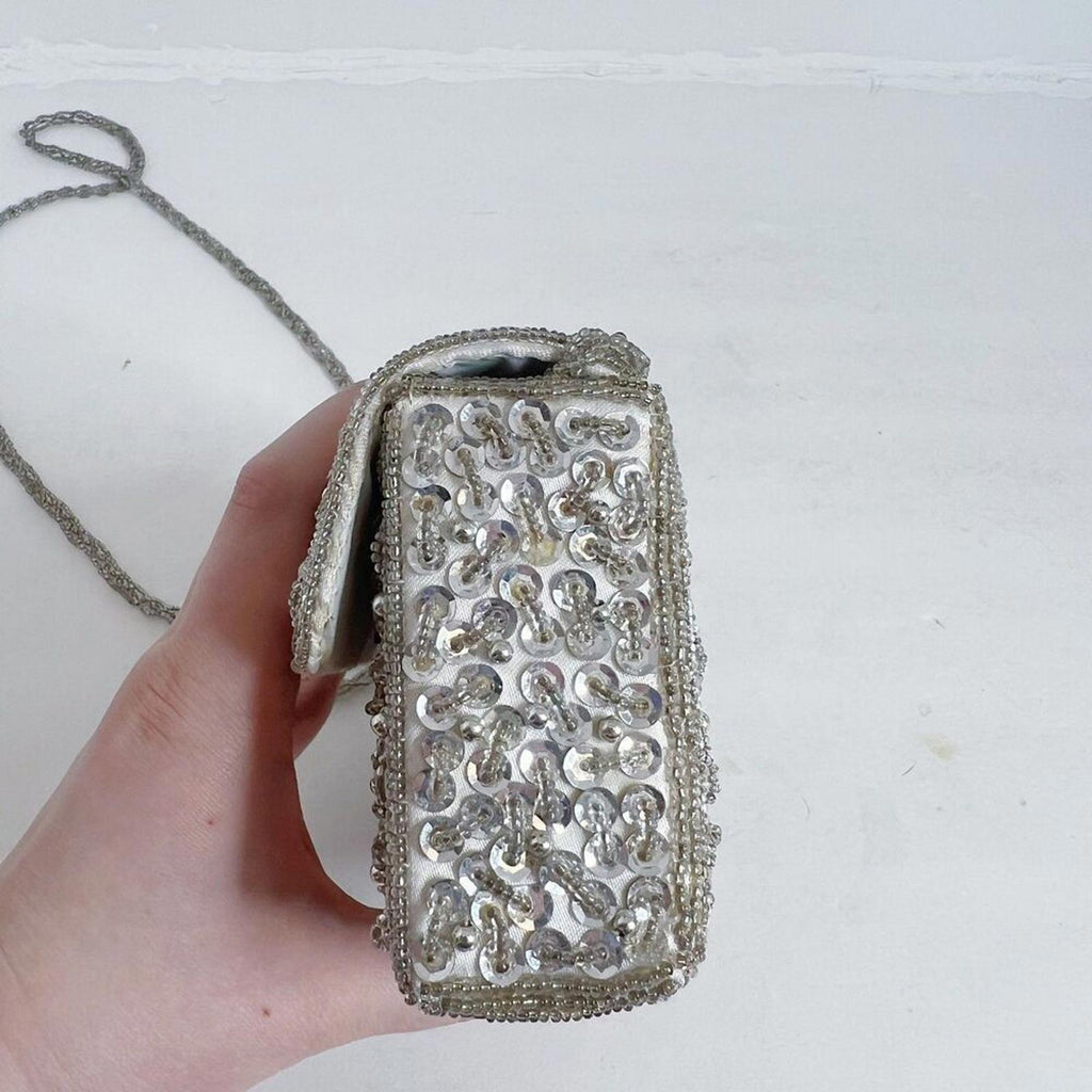 Vintage 90s Silver Sequined Beaded Embellished Evening Bag Party Purse