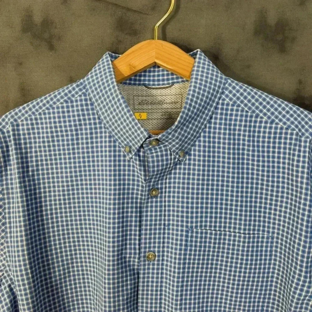 Eddie Bauer Men's Blue Classic Button Up Shirt Long Sleeve Size L hiking Outdoor