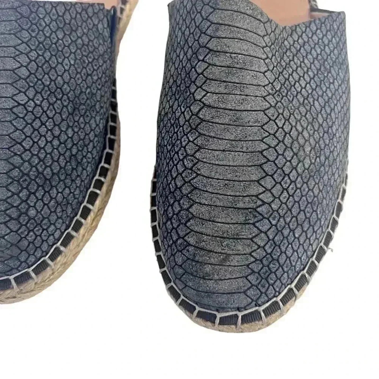 Kensie Hensley Snake Print Snakeskin Mules Slip Ons Flats Women's Size 10