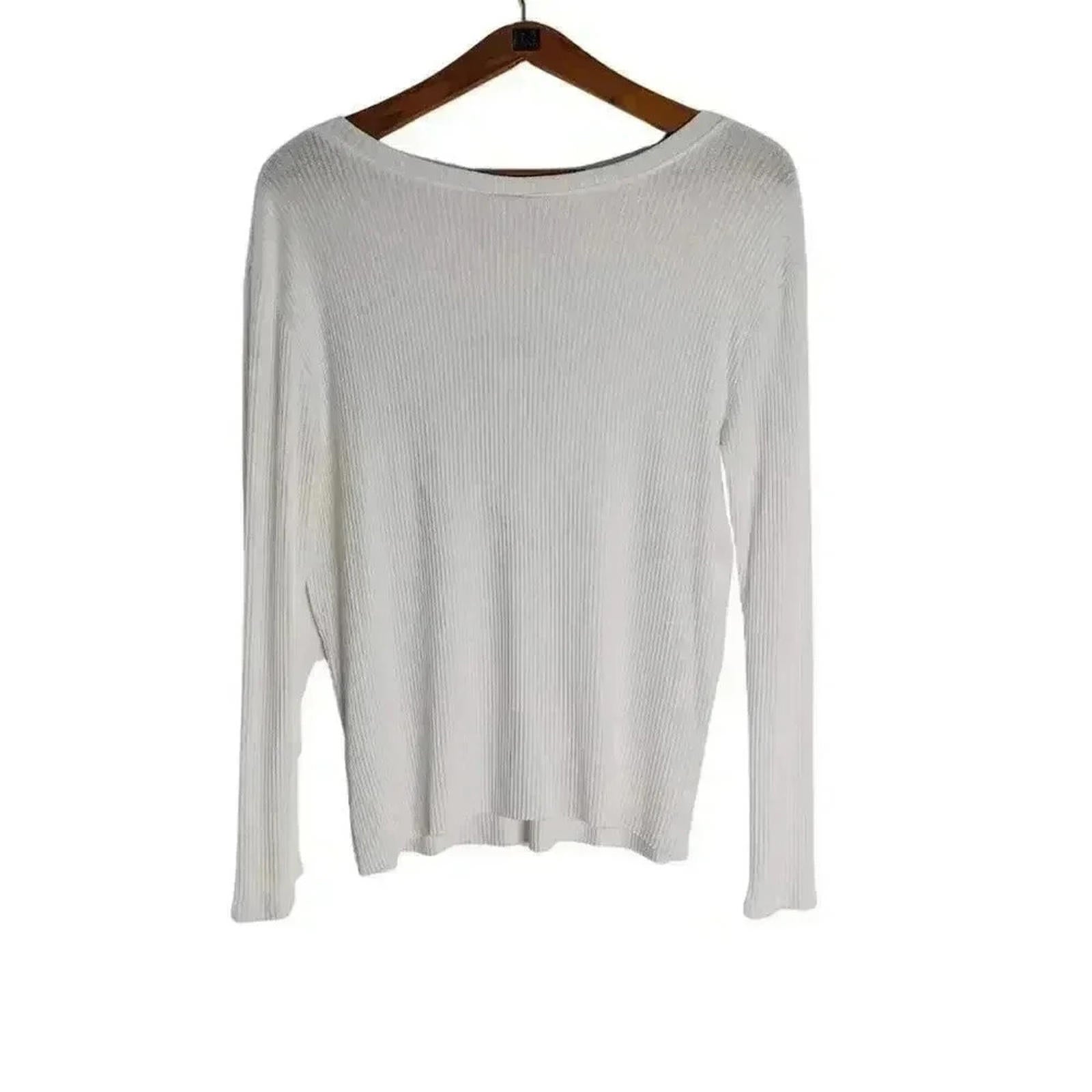 NWT Elan White Ribbed V Neck Long Sleeve Shirt Women's Size M