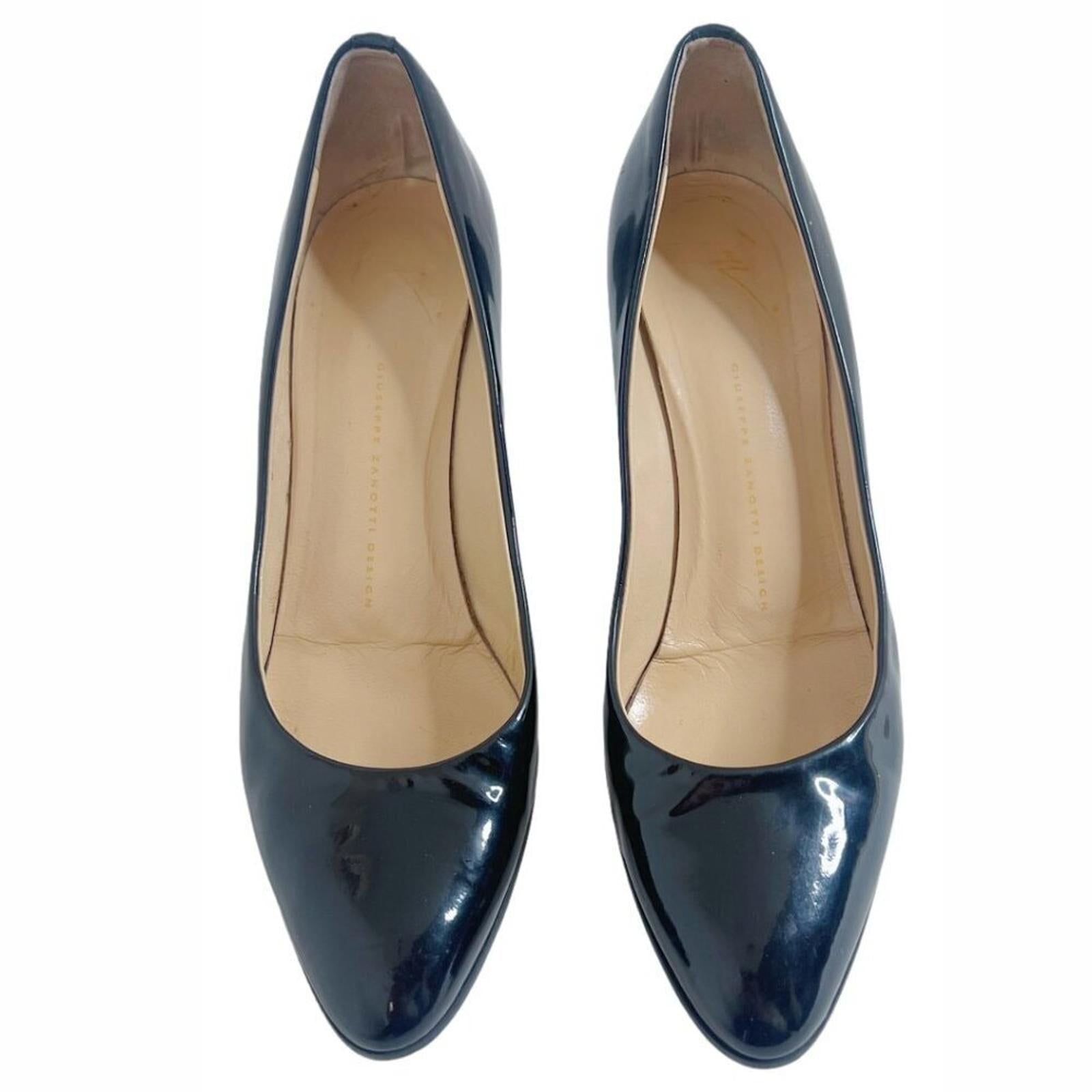 Giuseppe Zanotti Design Black Patent Leather Rounded Toe Pumps Heels Size 9