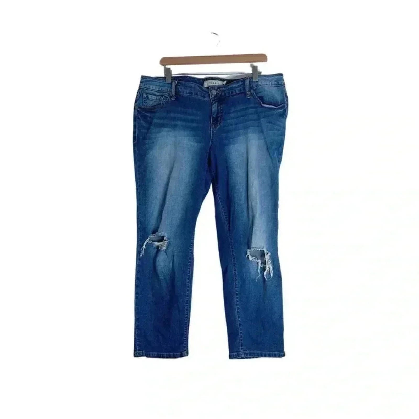 Torrid Distressed Medium Wash Skinny Jeans Distressed Denim Mid Rise Size 16