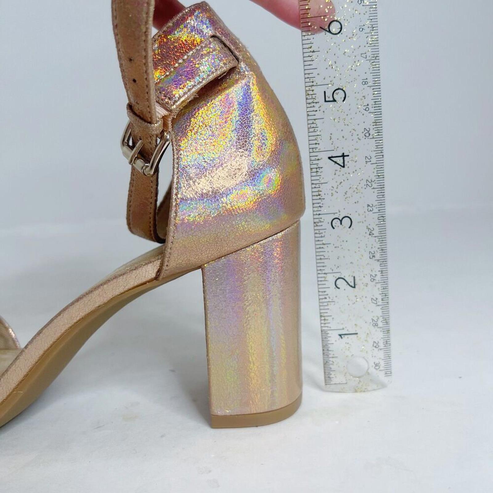 NWOT Old Navy Rose Gold Metallic Block Heel Sandals Pumps Size 9.5