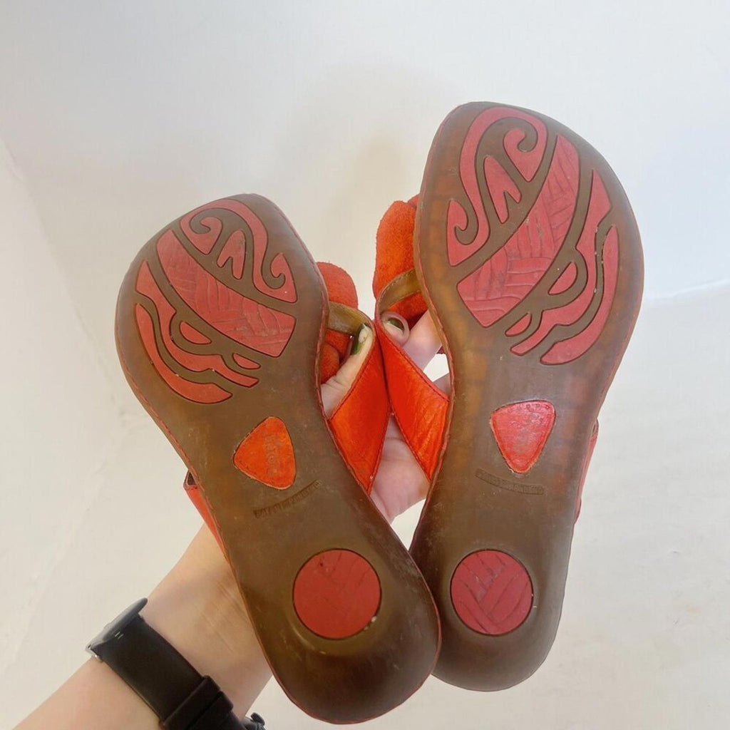 Born Crown Women's Orange Flower Leather Flip Flops Sandals Thongs Size 8