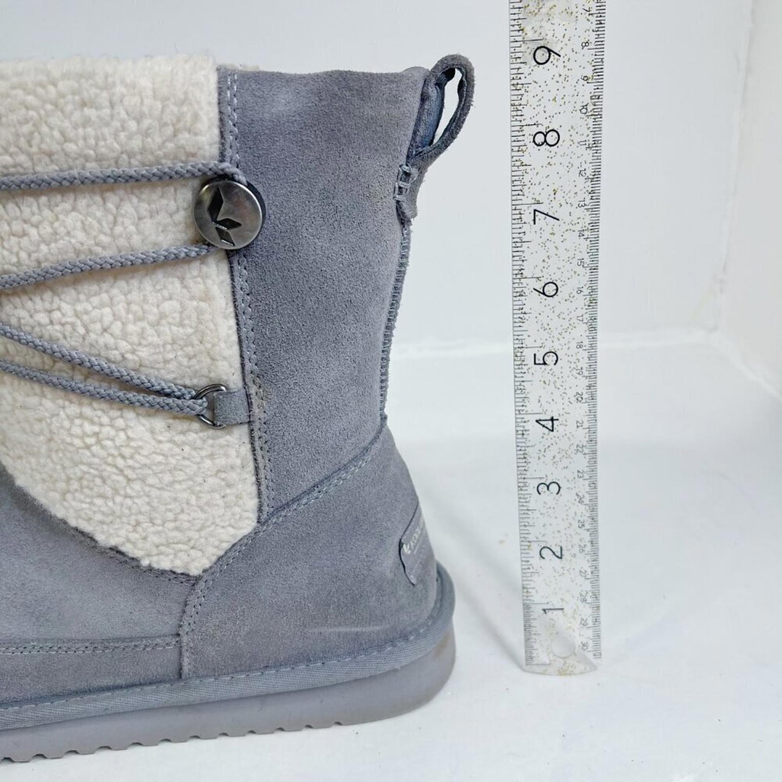 Koolaburra by UGG Michon Short For Women Grey Fuzzy Sheepskin Boots Size 10
