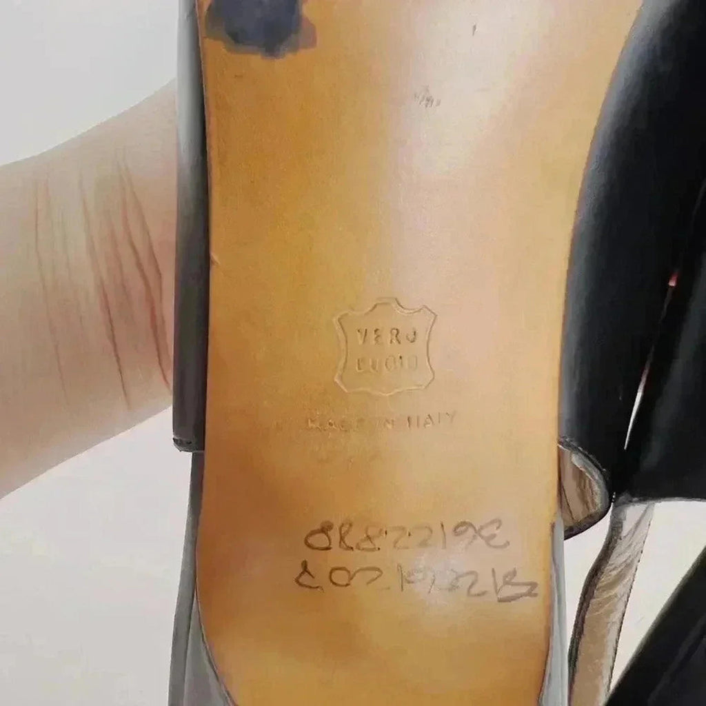 Ferragamo Vintage Leather Slingback Peep Toe Heels Gold Emblem Women's Size 6.5