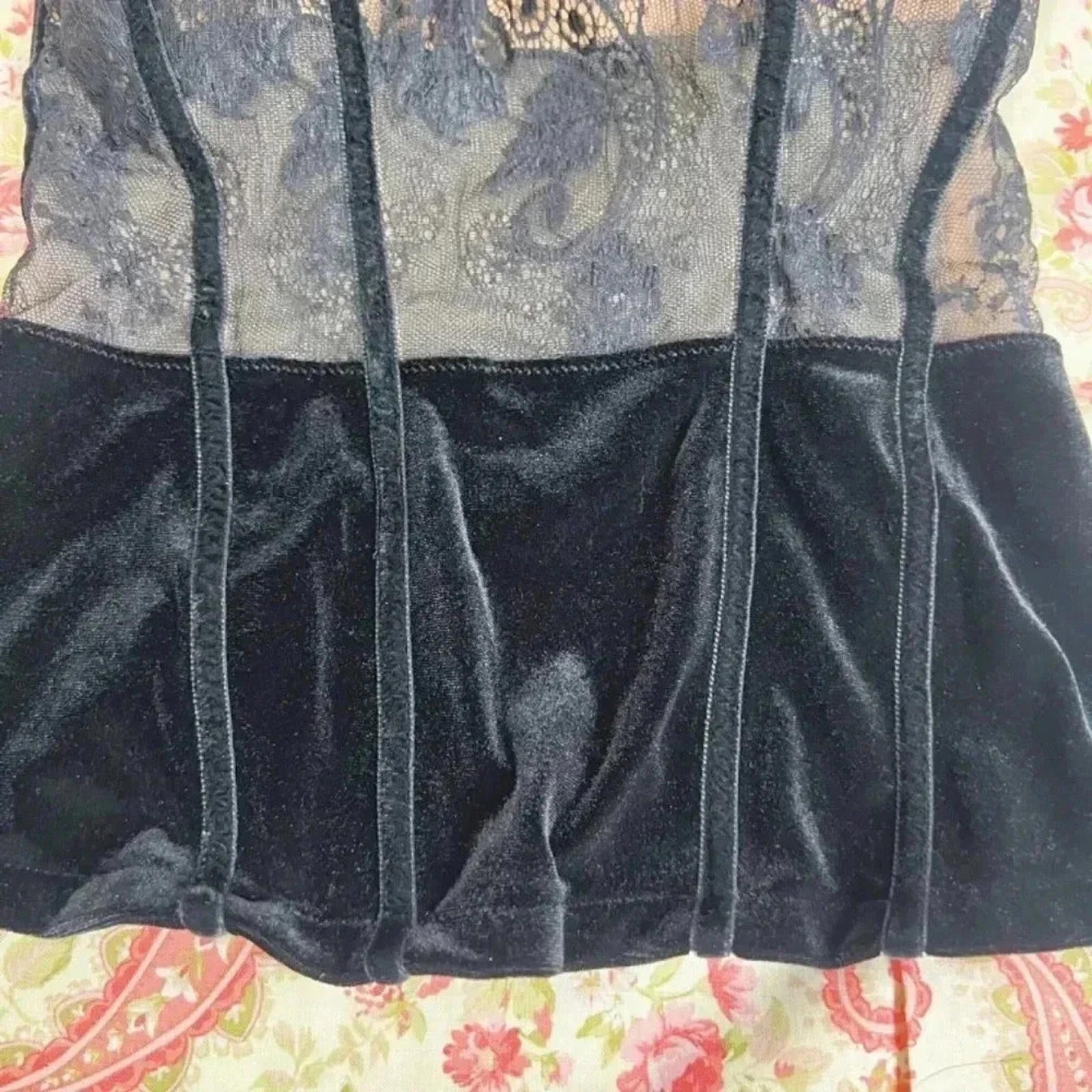Victoria's Secret Very Sexy Black Velvet Lace Corset Top Size S