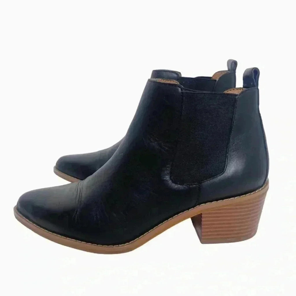 Susina Black Leather Pointed Toe Booties Ankle Boots Women's Size 7