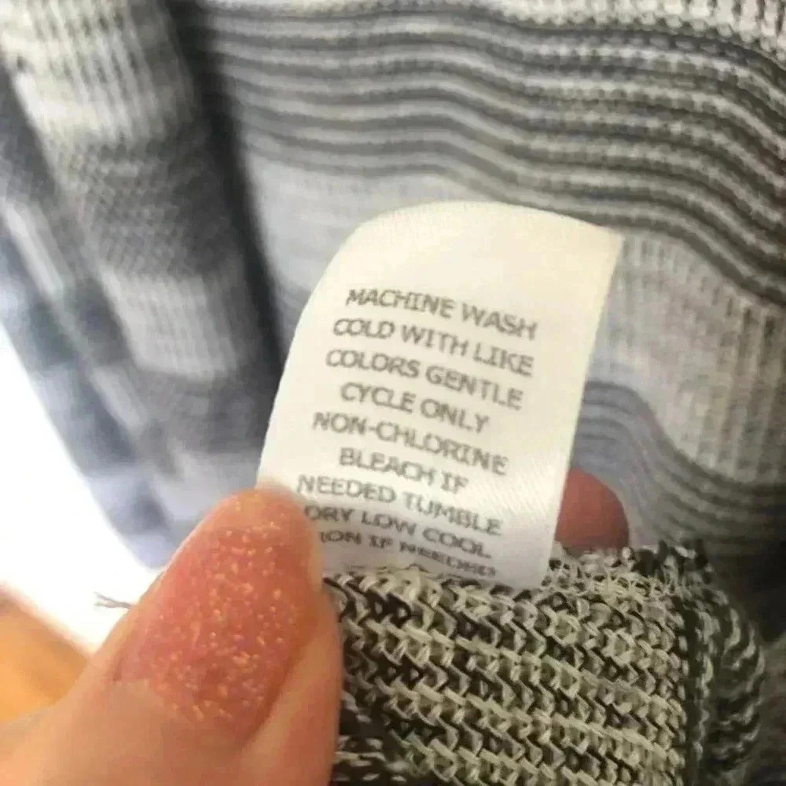 Absolutely Creative Worldwide Black White Knit Striped Cardigan Women's Size S