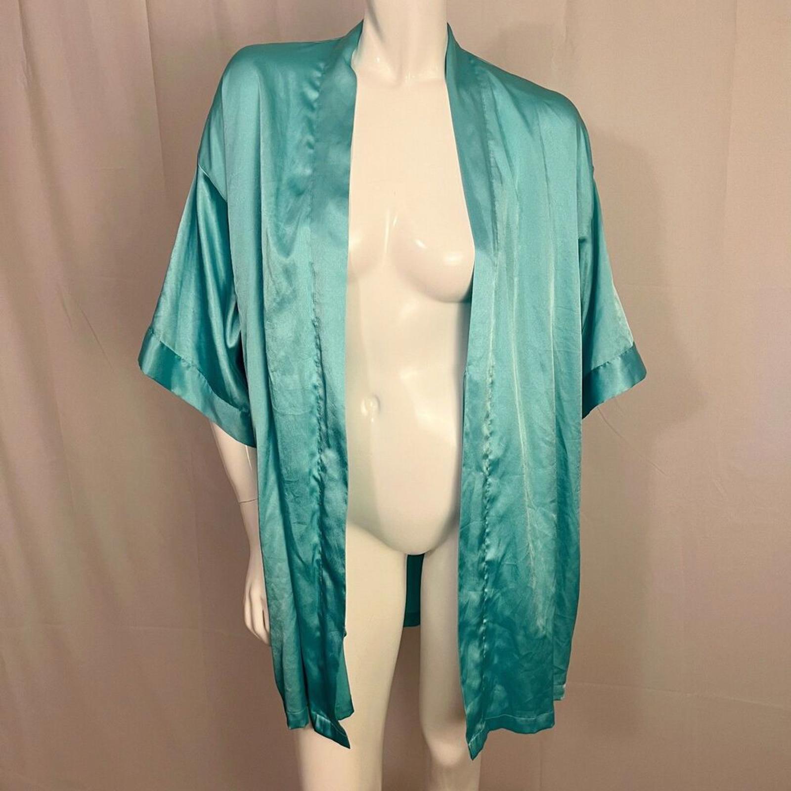 Victoria's Secret VS Light Blue Satin Robe Women's Size S/M