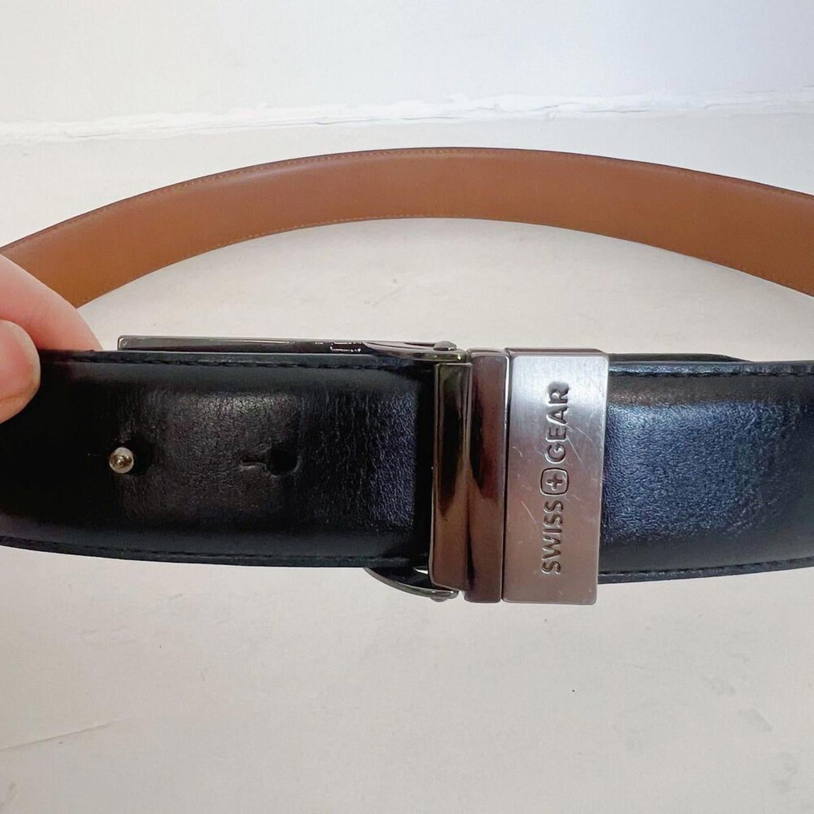 Swiss Gear Men's Black Leather Reversible Belt Size 34 36