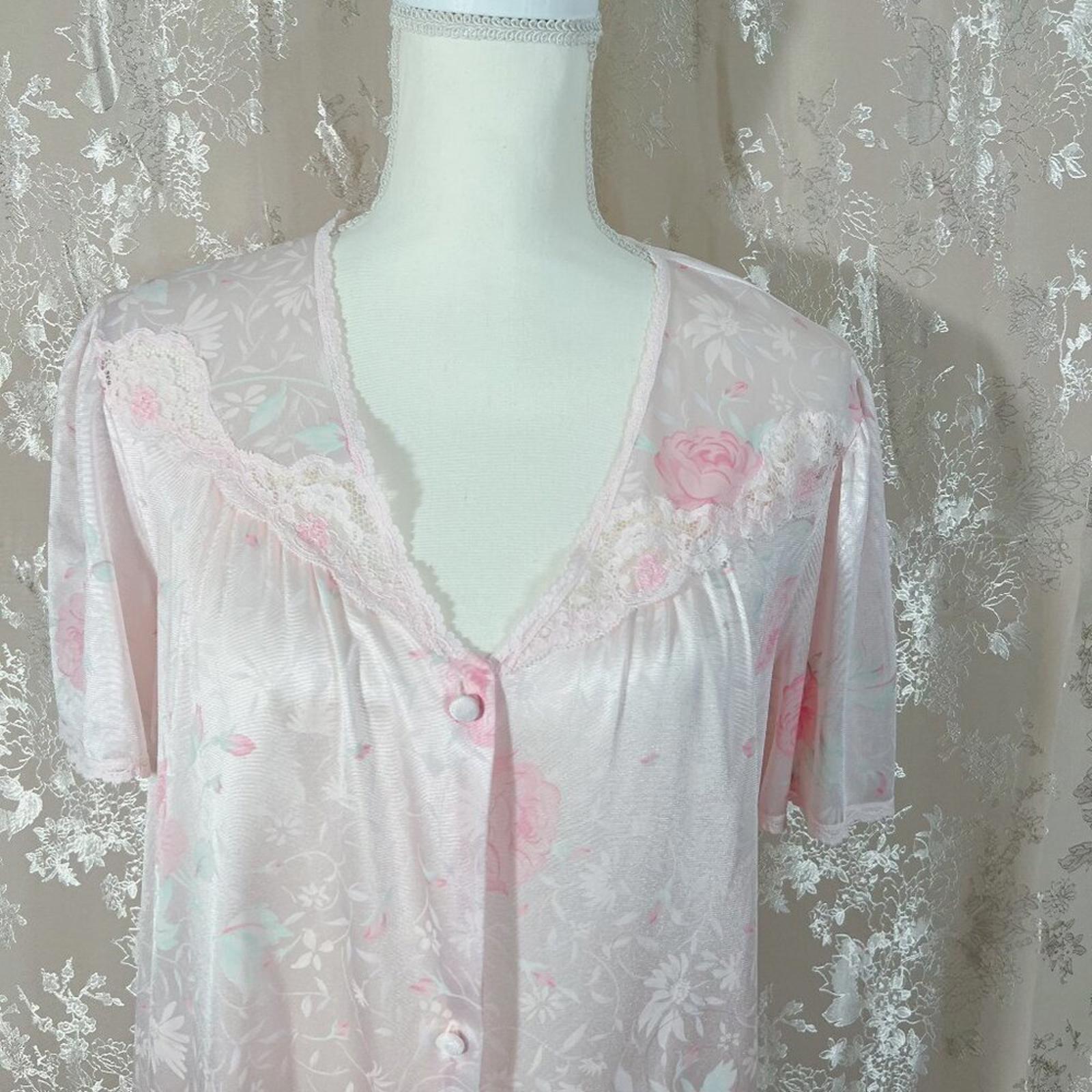 Vintage Vanity Fair Light Pink Floral Button Up Night Dress Coquette Size M