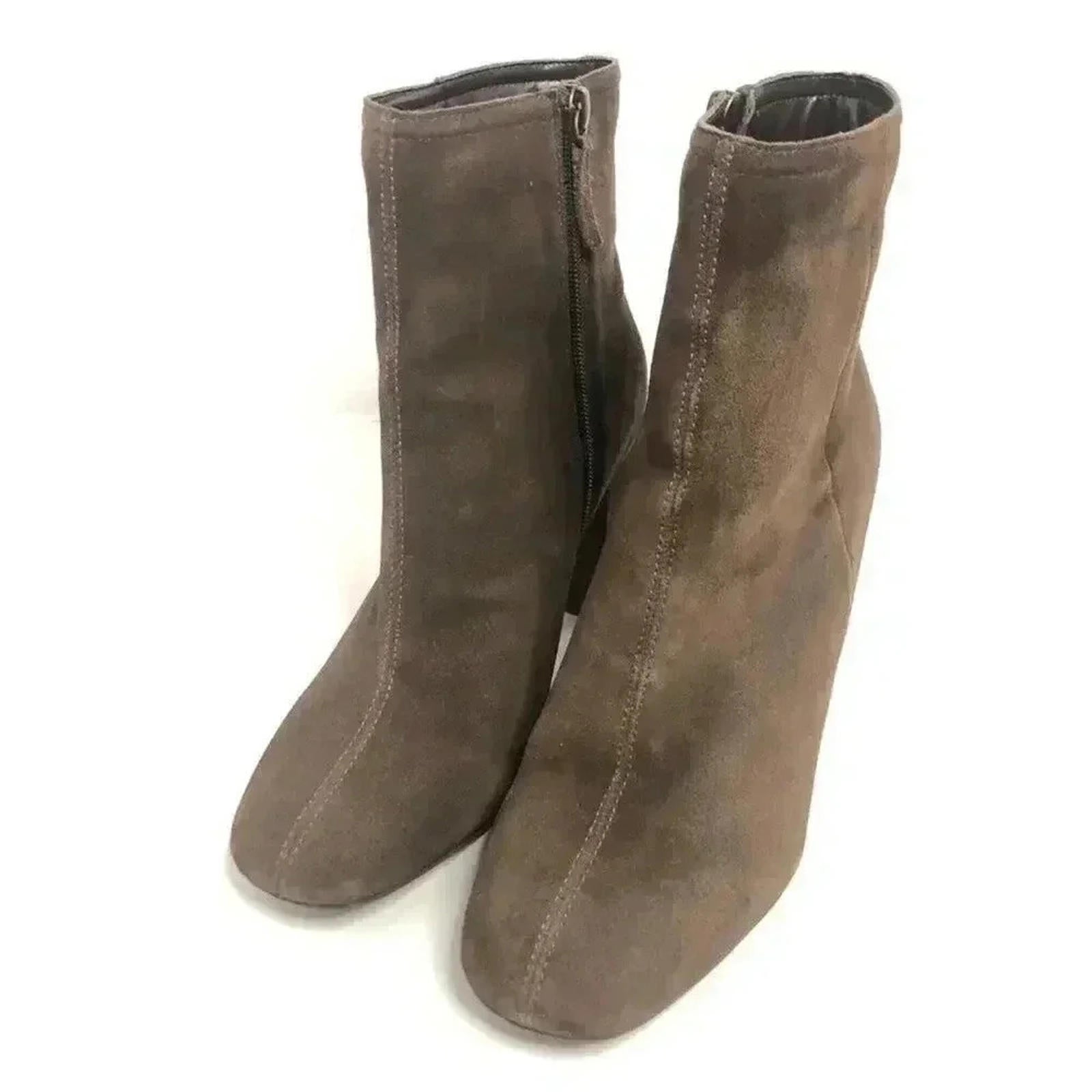 UO Faux Suede Dark Brown Booties Chunky Heels Women's Size 9