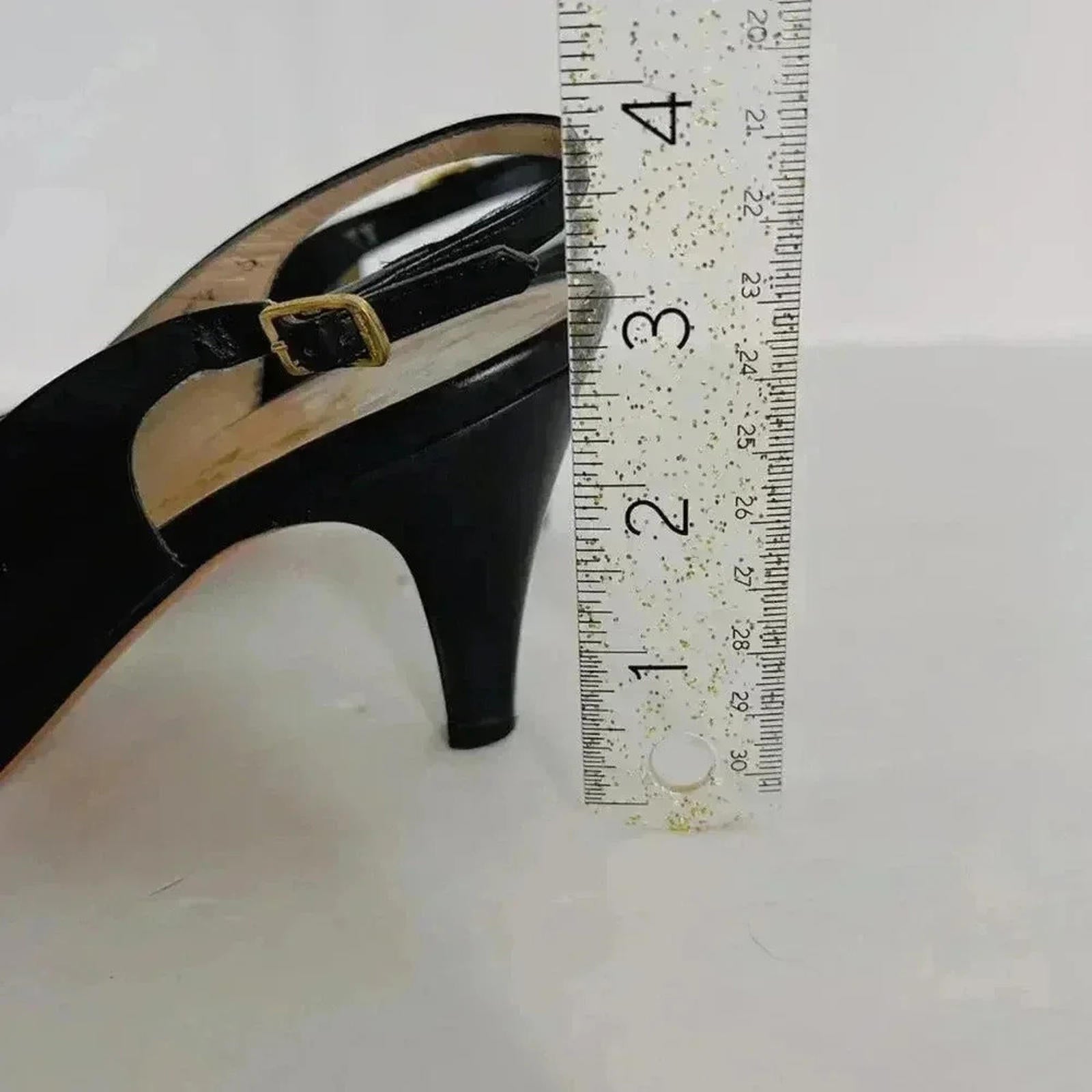 Ferragamo Vintage Leather Slingback Peep Toe Heels Gold Emblem Women's Size 6.5
